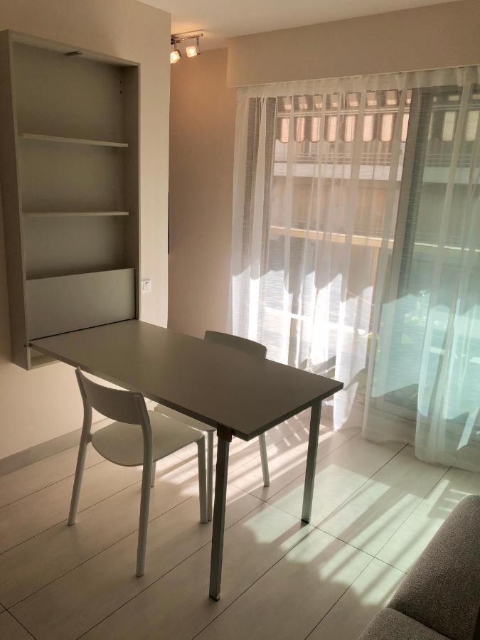 Studios Nice Gambetta Apartment